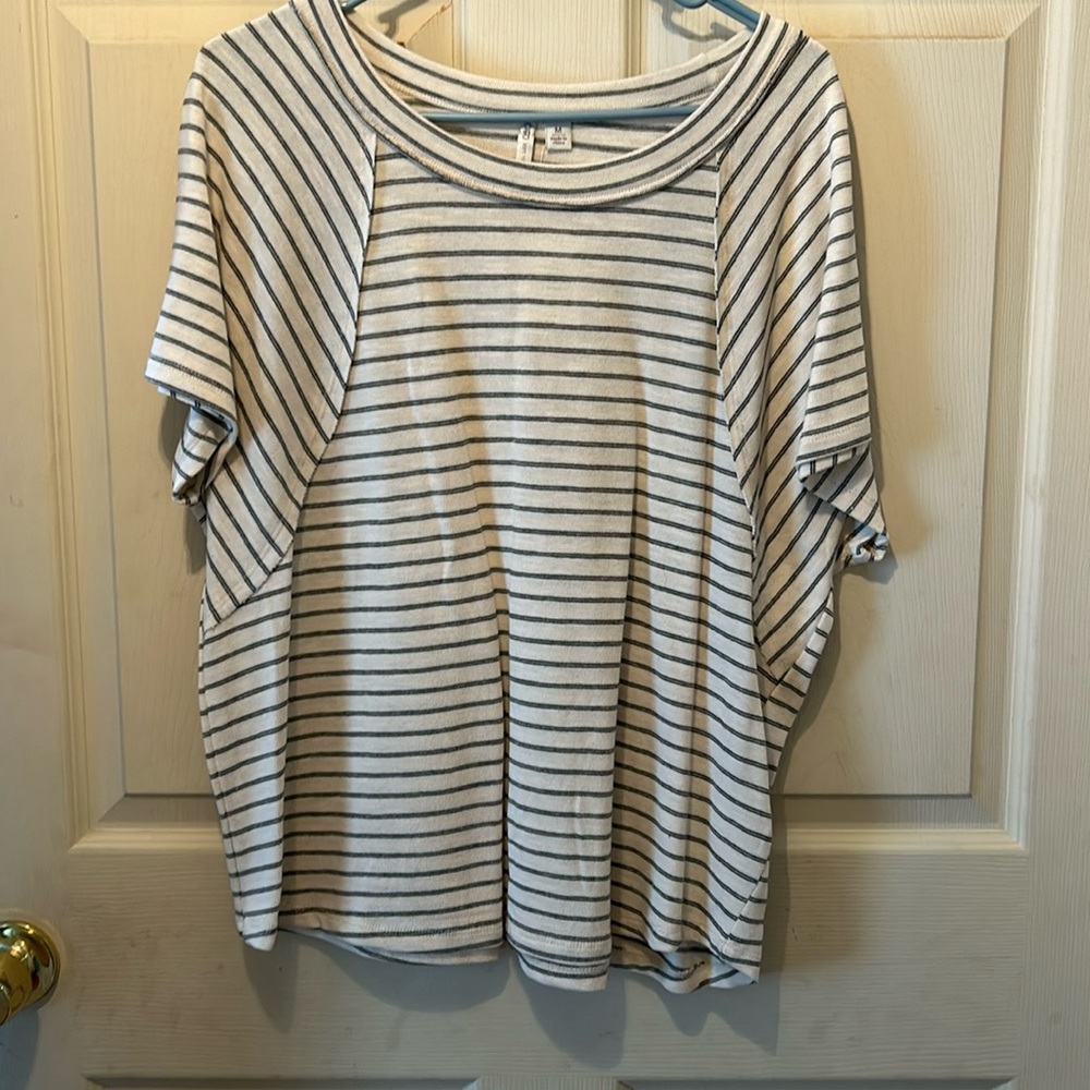 striped oversized t- shirt
